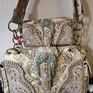 Elegant Tan and Brown Patterned Handbag Set